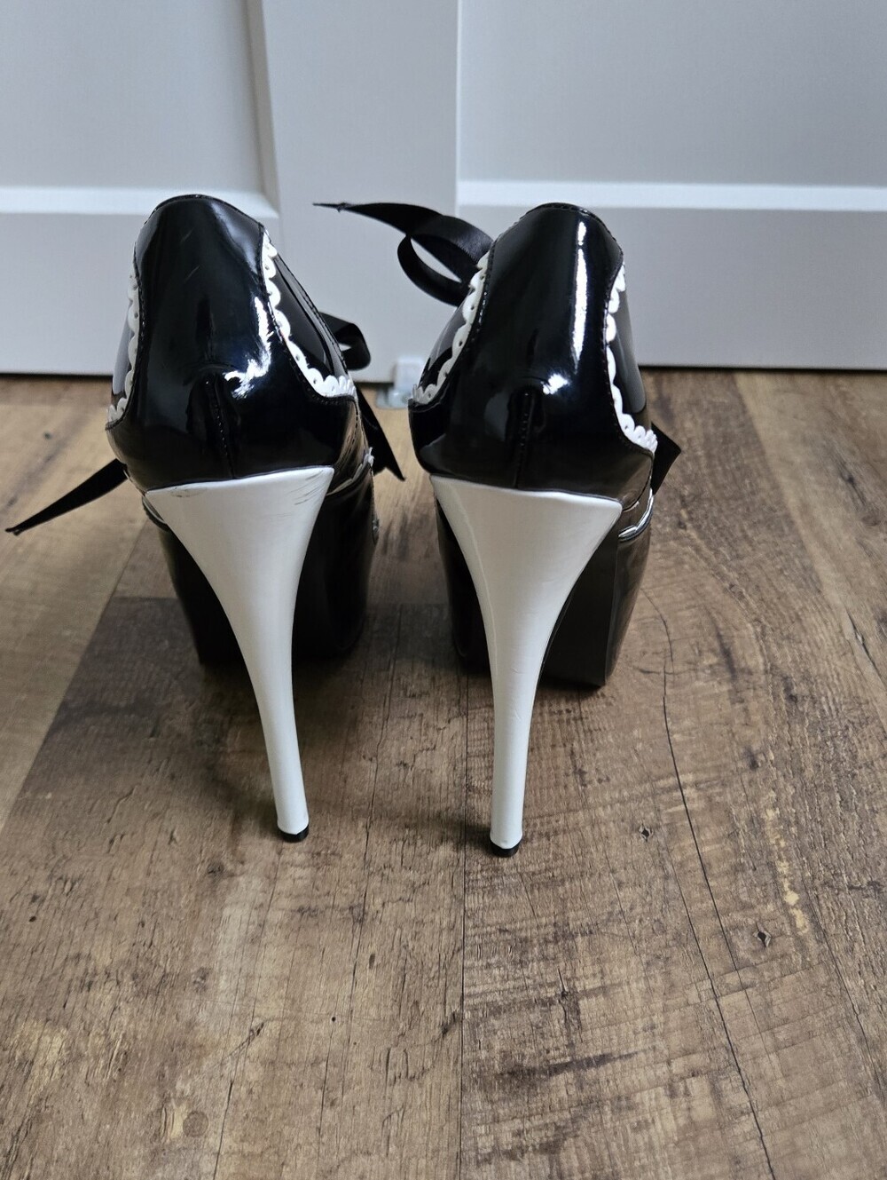 Bordello Teeze-01 Black And White High Heel Platform Pumps Shoes - Picture 4 of 16